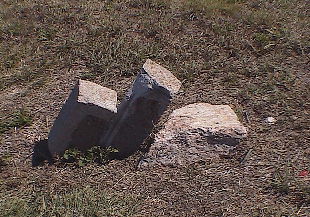 Unknown 2 gravestone